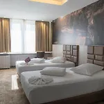 Hotel Hollywood 4*