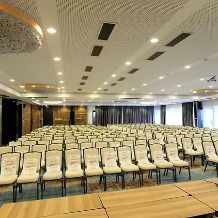 Hollywood 4* Ilidza