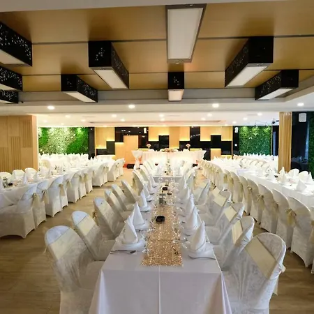 Szálloda Hollywood 4*
